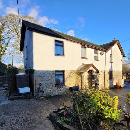 Hideaway Escapes, Farmhouse B&B & Holiday Home, Ideal Family Stay Or Romantic Break, Friendly Animals On Our Smallholding In Beautiful Pembrokeshire Setting Close To Narberth Exterior foto